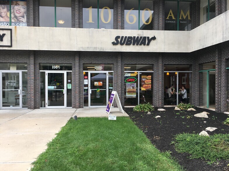 More Photos Of 1860-1868 Centre St, West Roxbury General Retail For Sale