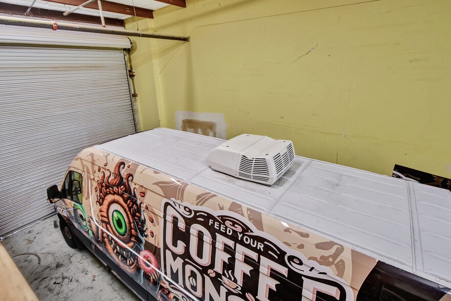 More Photos Of 1761 Dobbs Rd, Saint Augustine Warehouse For Sale