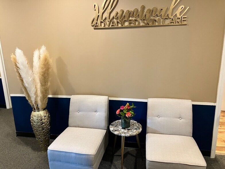 More Photos Of 345 W Main St, Leola Unknown For Lease