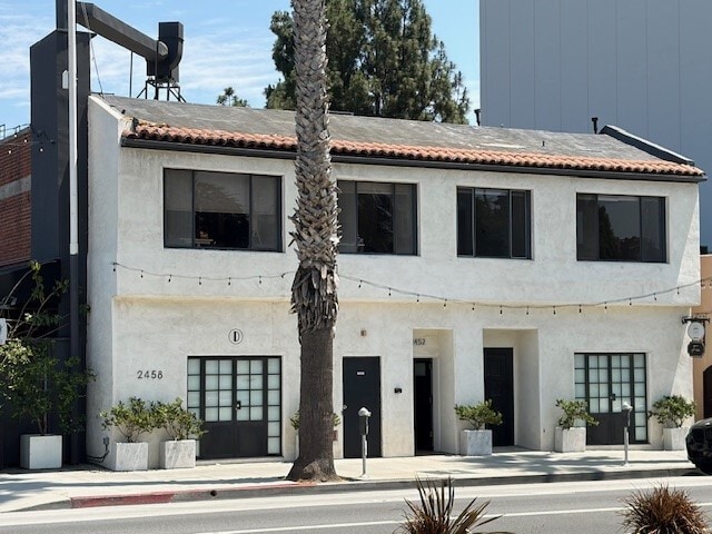 Primary Photo Of 2452-2458 Wilshire Blvd, Santa Monica Office For Lease