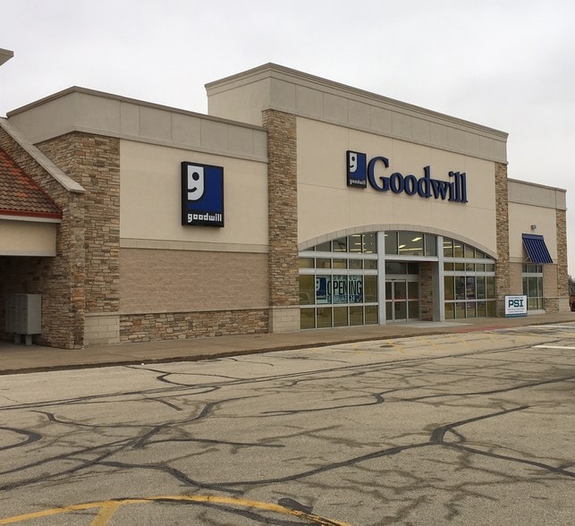 More Photos Of 455 Main St NW, Bourbonnais Unknown For Lease