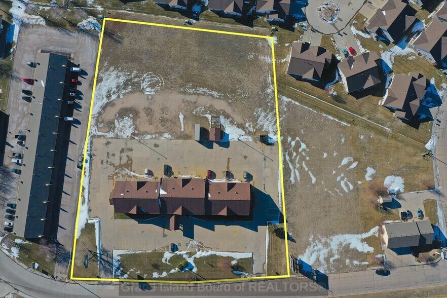 More Photos Of 2620 N Diers Ave, Grand Island Hotel For Sale