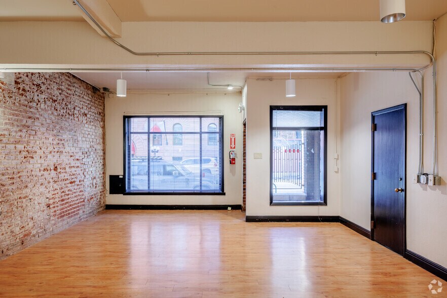 More Photos Of 1336 Glenarm Pl, Denver Office For Sale