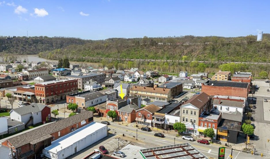 More Photos Of 320-322 3rd St, California Storefront Retail Residential For Sale