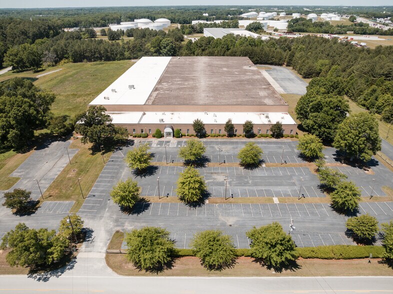 Primary Photo Of 314 S Chimney Rock Rd, Greensboro Distribution For Lease