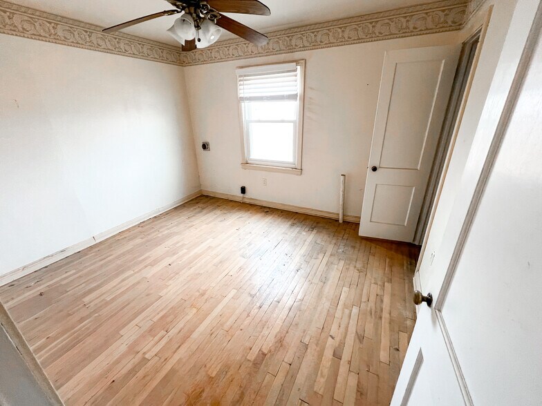 More Photos Of 1707 W Francis Ave, Midland Land For Sale