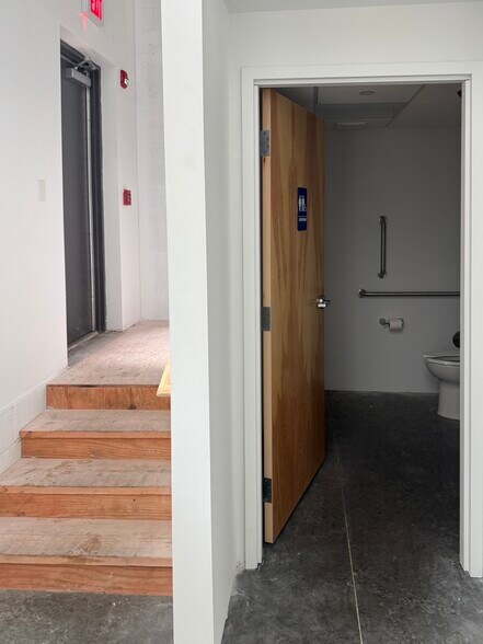 More Photos Of 501 Braddock Ave, Braddock Office For Lease