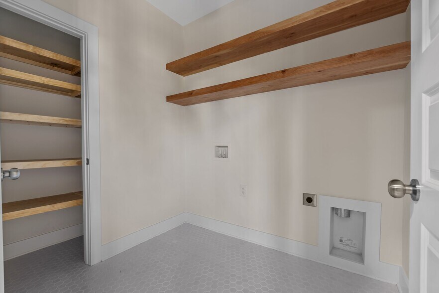 More Photos Of , Greenville Multifamily For Sale