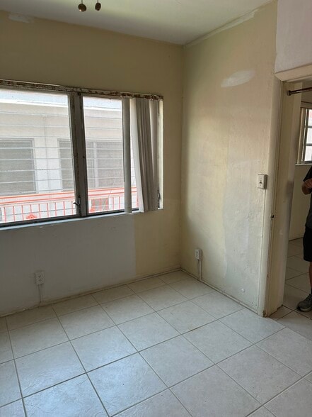 More Photos Of 625 Michigan Ave, Miami Beach Apartments For Sale