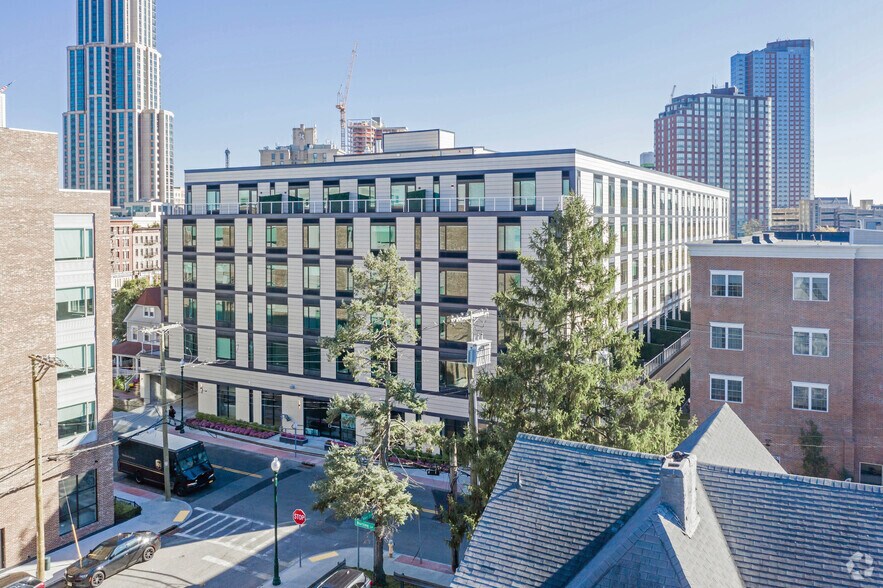 More Photos Of 20 Burling Ln, New Rochelle Apartments For Lease