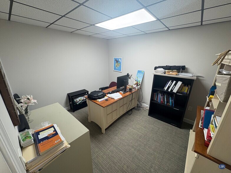 More Photos Of 551 S Apollo Blvd, Melbourne Office For Sale