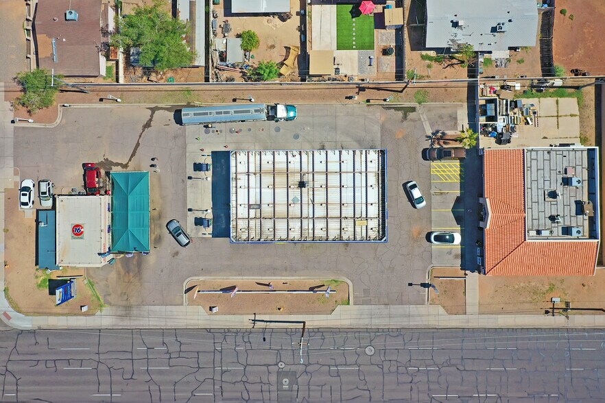 More Photos Of 1045 N 24th St, Phoenix Service Station For Sale