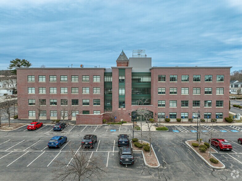 More Photos Of 260 Charles St, Waltham Office For Lease
