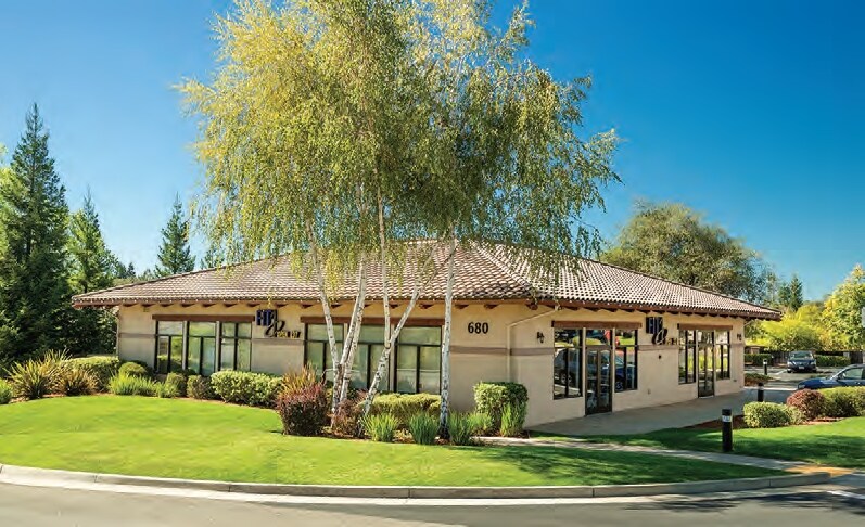 More Photos Of 660 Auburn Folsom Rd, Auburn Unknown For Lease