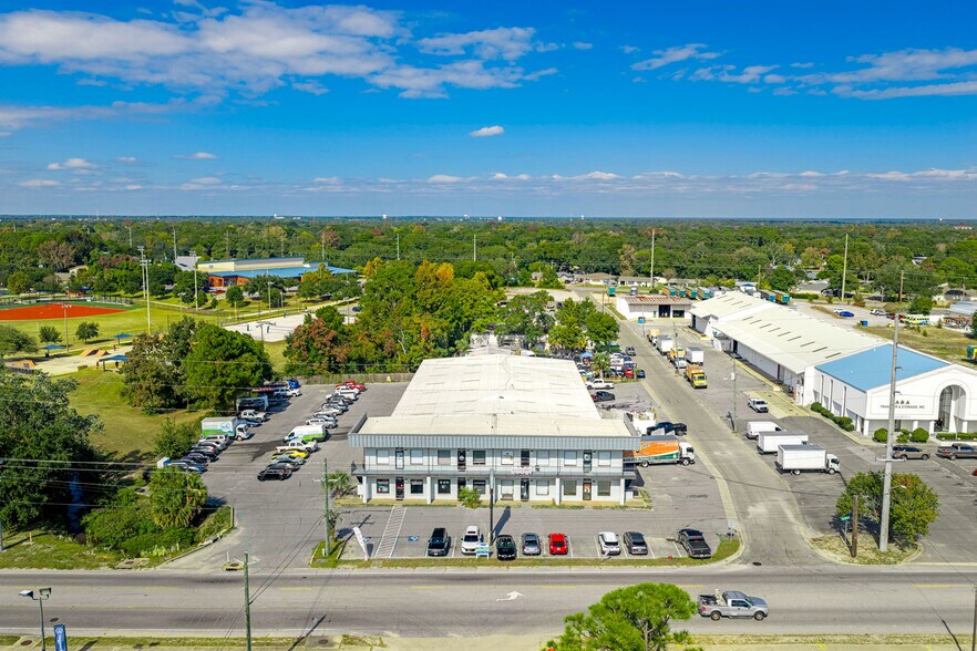 More Photos Of 119 Hollywood Blvd, Fort Walton Beach Flex For Sale