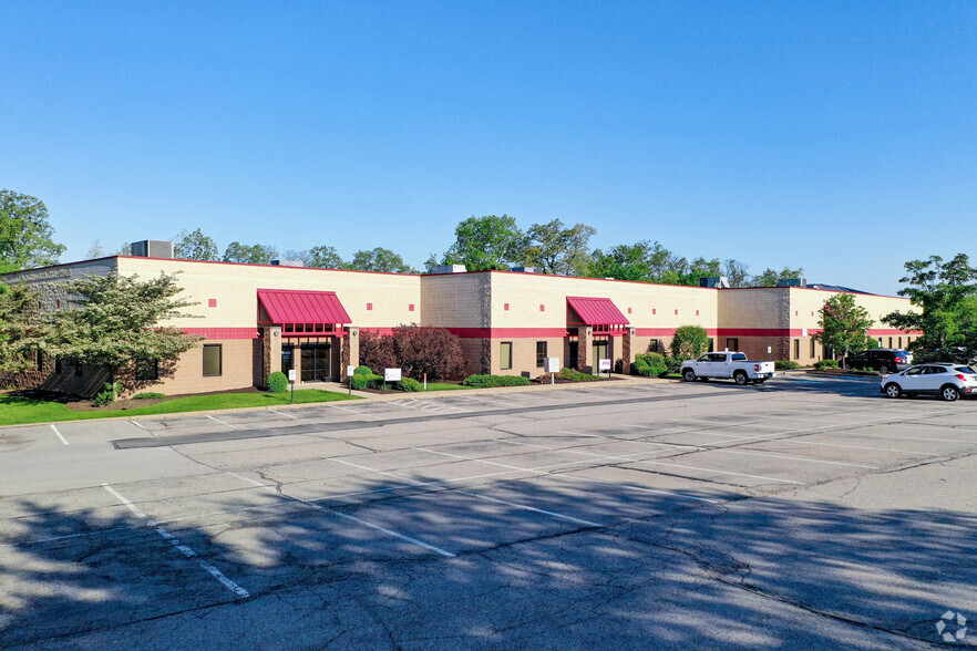 Primary Photo Of 260 Executive Dr, Cranberry Light Distribution For Lease