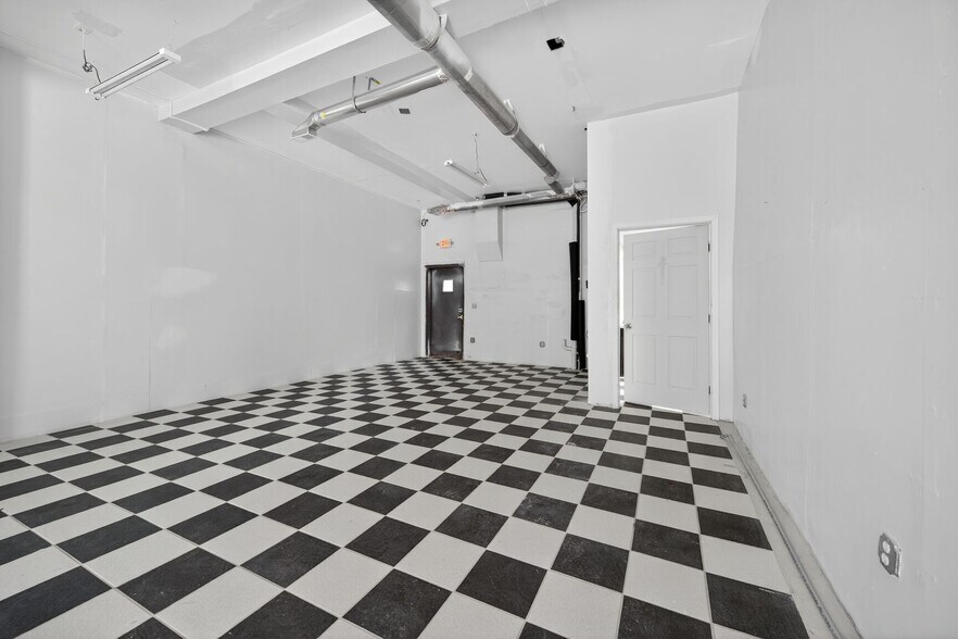 More Photos Of 1601 Montello Ave NE, Washington Storefront For Lease