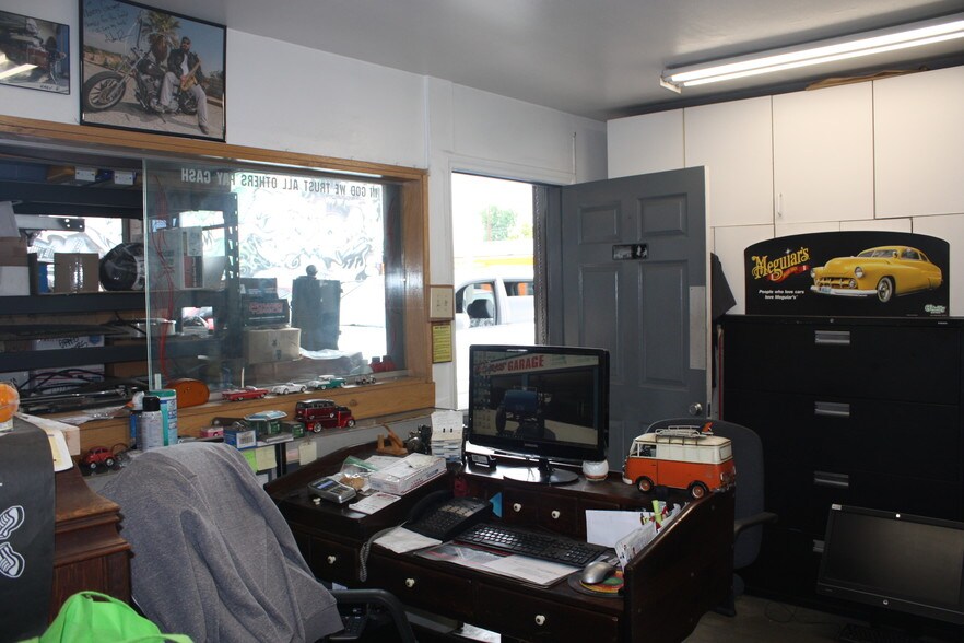 More Photos Of 2889 W Valley Blvd, Alhambra Auto Repair For Sale