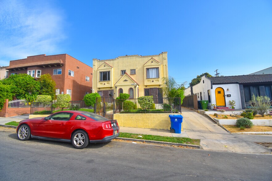 More Photos Of 2010 S Harcourt Ave, Los Angeles Apartments For Sale