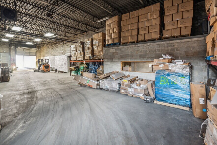 More Photos Of 2901 N 18th St, Philadelphia Warehouse For Sale