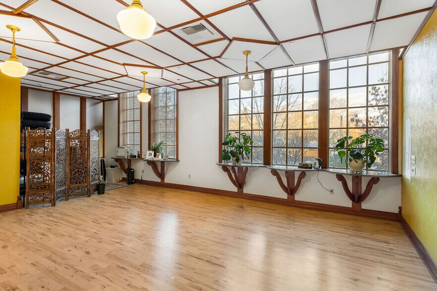 More Photos Of 102 S Euclid Ave, Sandpoint Medical For Lease