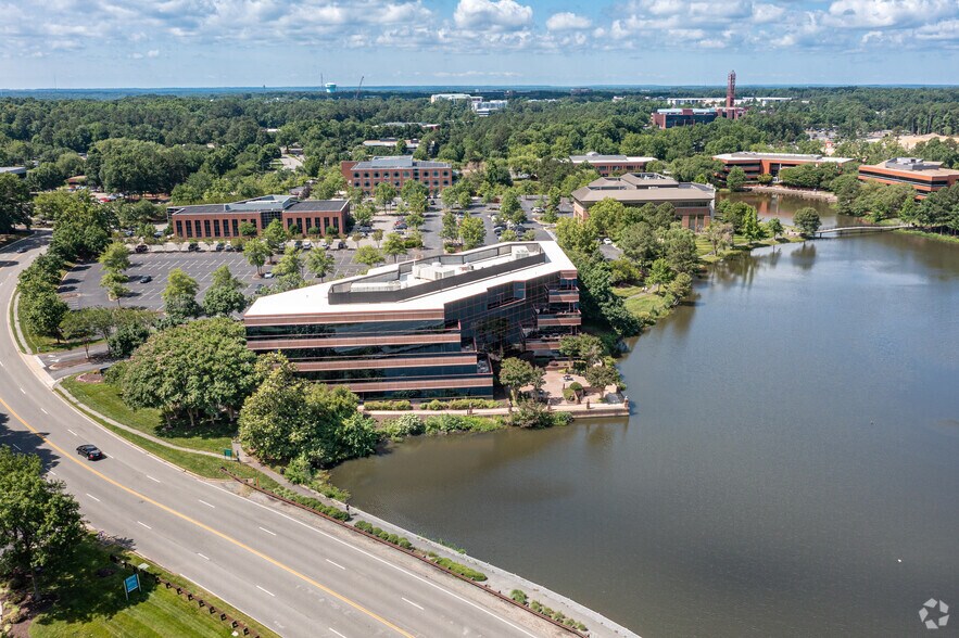 More Photos Of 4510 Cox Rd, Glen Allen Office For Lease