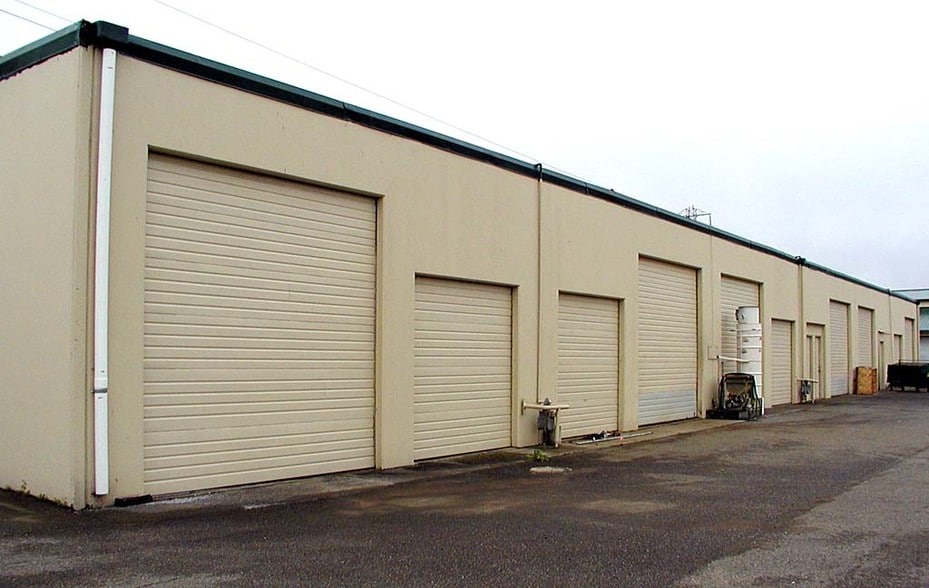 More Photos Of 3240-3250 B St NW, Auburn Unknown For Lease