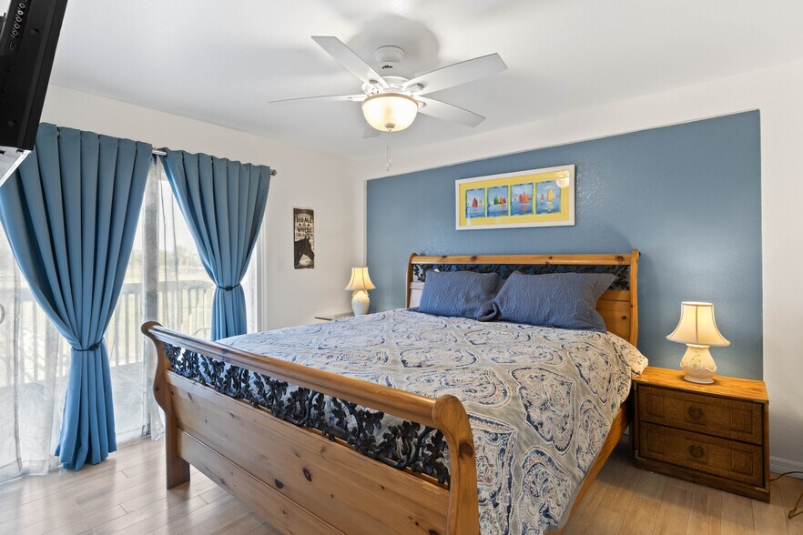 More Photos Of 6050 Stringfellow Rd, Saint James City Land For Sale