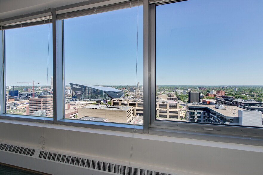 More Photos Of 431 S 7th St, Minneapolis Office Residential For Lease