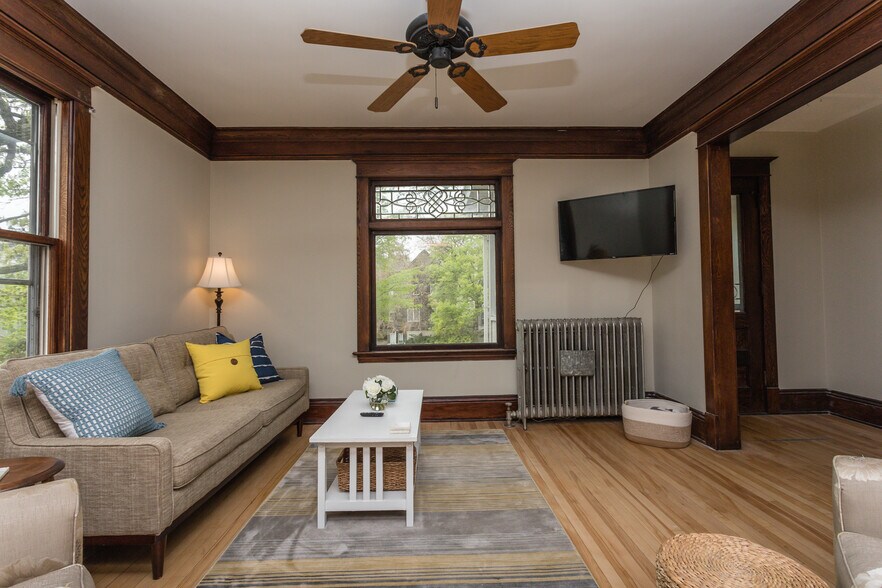 More Photos Of 2409 S Lyndale Ave, Minneapolis Multifamily For Sale