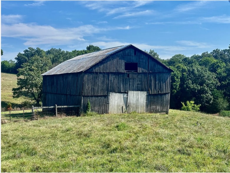 More Photos Of Highway 55 South Columbia, Columbia Land For Sale
