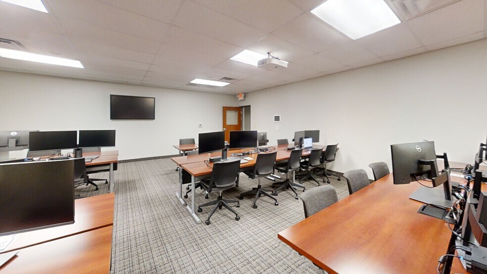 Primary Photo Of 2794 Indian Ripple Rd, Beavercreek Office For Sale