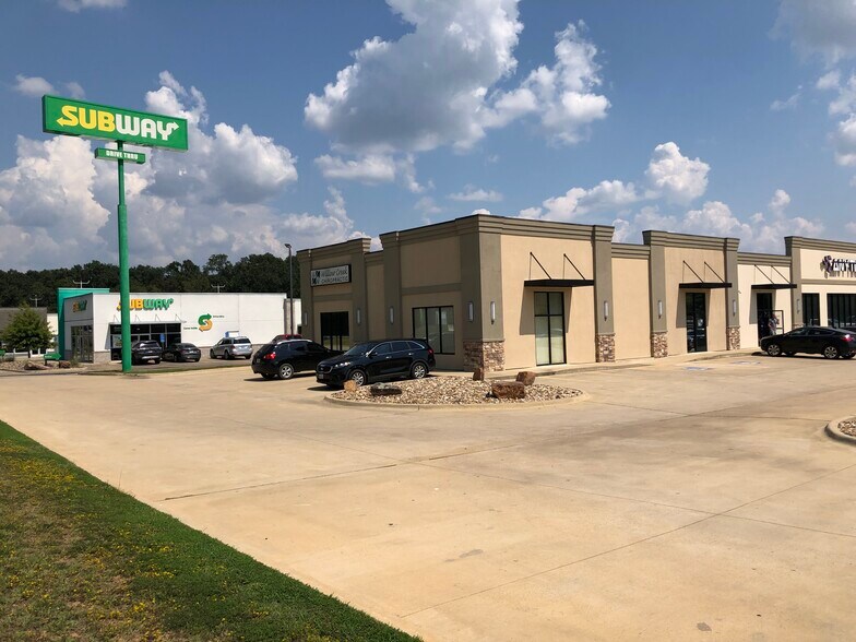 More Photos Of 20071 State Highway 155 S, Flint General Retail For Lease