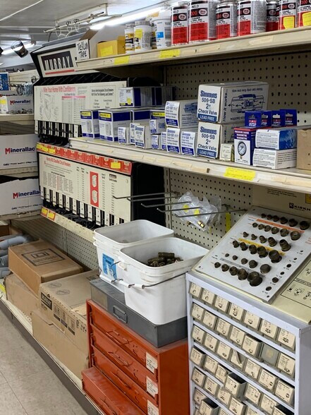 More Photos Of 17186 Highway 321, Dayton Storefront Retail Office For Sale