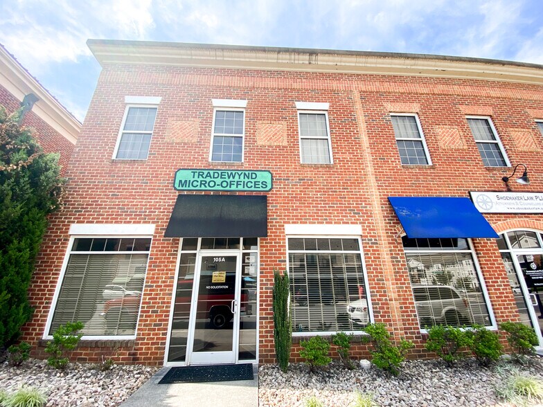 More Photos Of 103-105 Tradewynd Dr, Lynchburg Medical For Sale