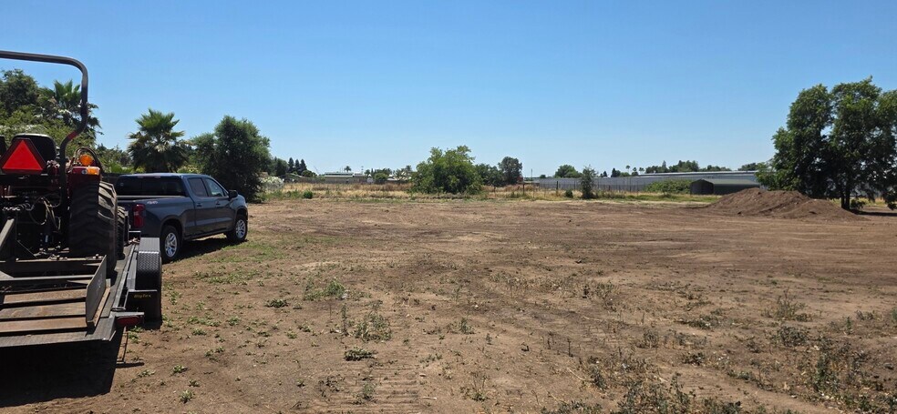 More Photos Of 3144 Q Street, North Highlands Land For Sale