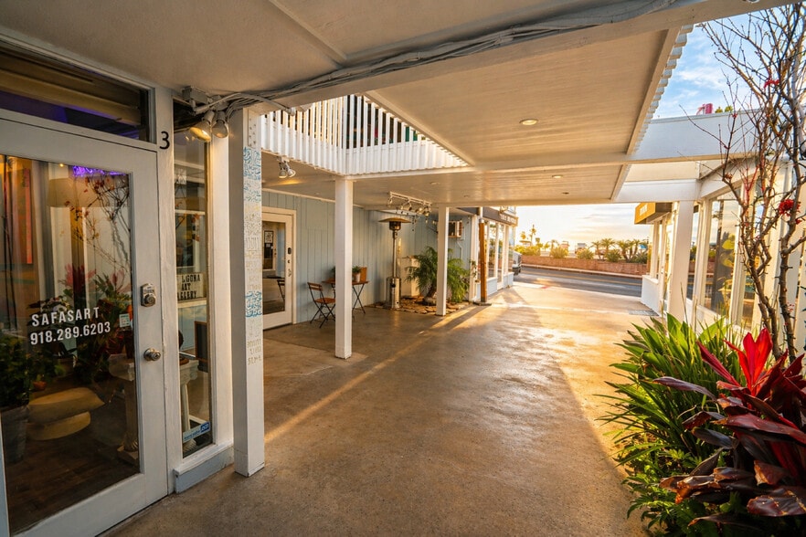 More Photos Of 550 S Coast Hwy, Laguna Beach Storefront For Sale
