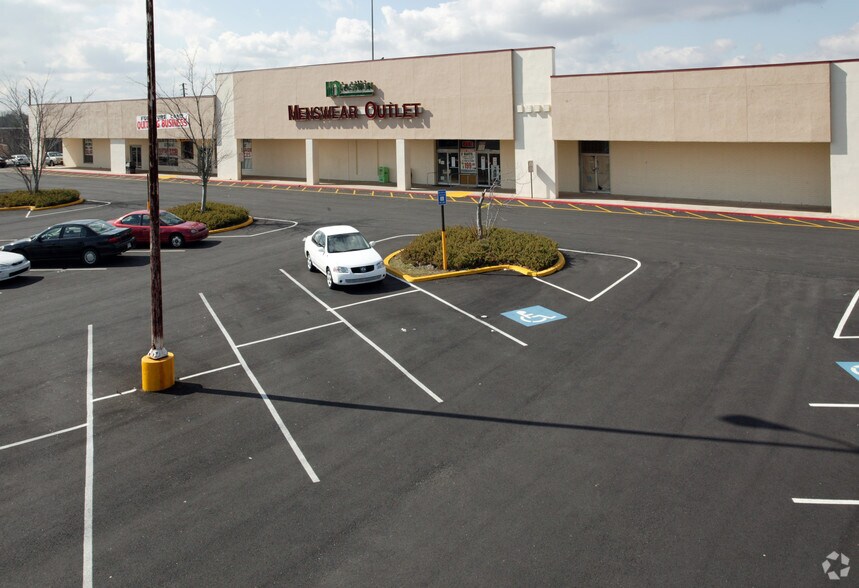 More Photos Of 4827-4903 Old National Hwy, College Park General Retail For Lease