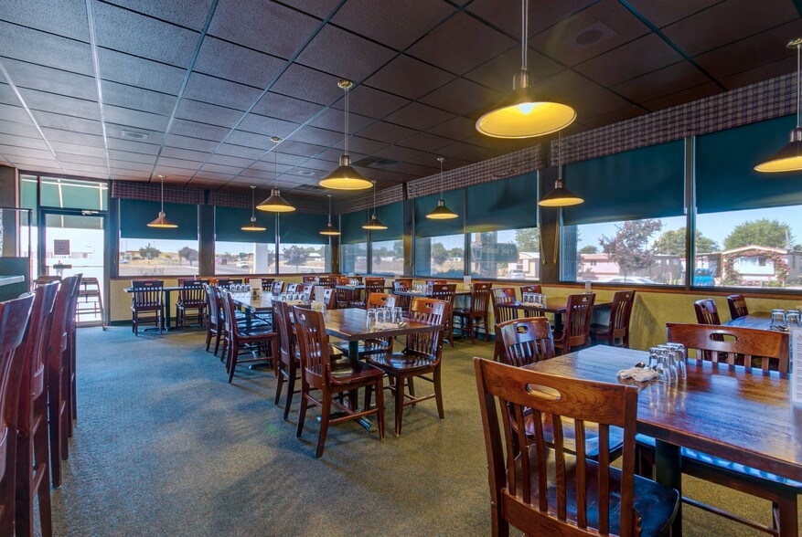More Photos Of 710 S Columbia Ave, Connell Restaurant For Sale