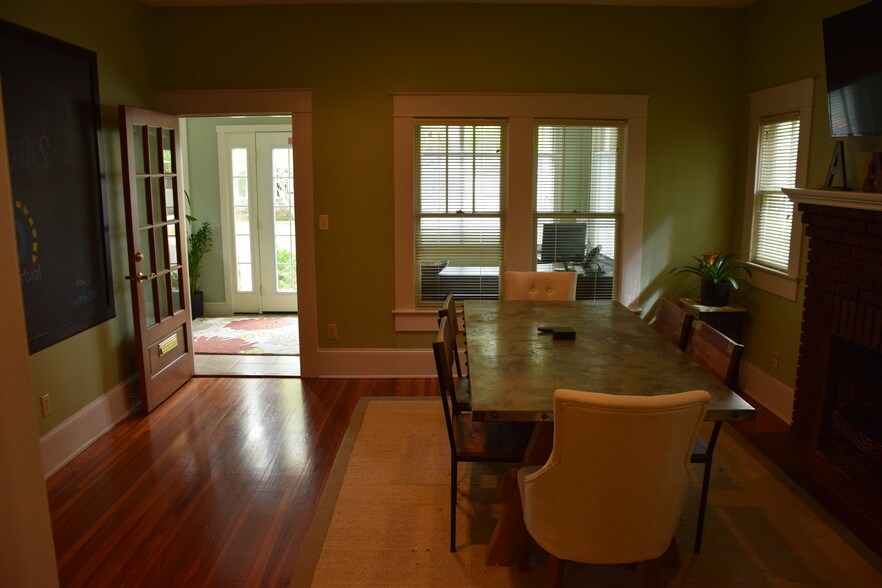 More Photos Of 1420 E Concord St, Orlando Office For Lease