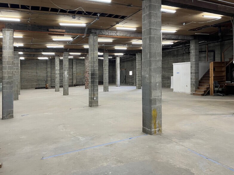 Primary Photo Of 2325-2333 Tacoma Ave S, Tacoma Storefront For Lease