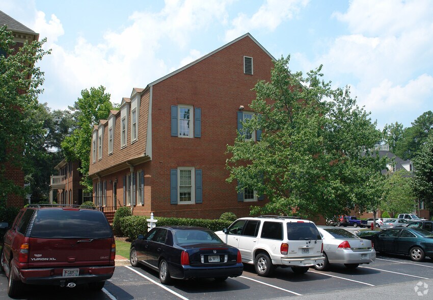 More Photos Of 750 Hammond Dr NE, Atlanta Office For Sale