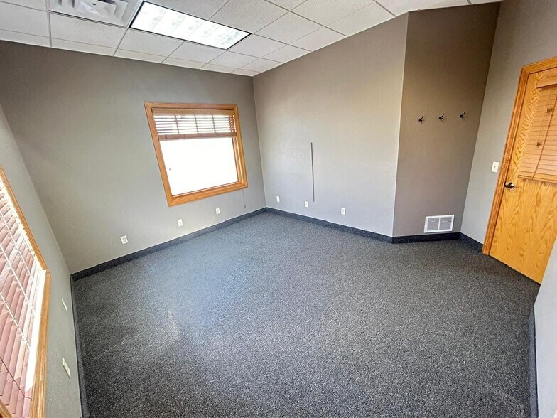 More Photos Of 3265 19th St NW, Rochester Coworking Space