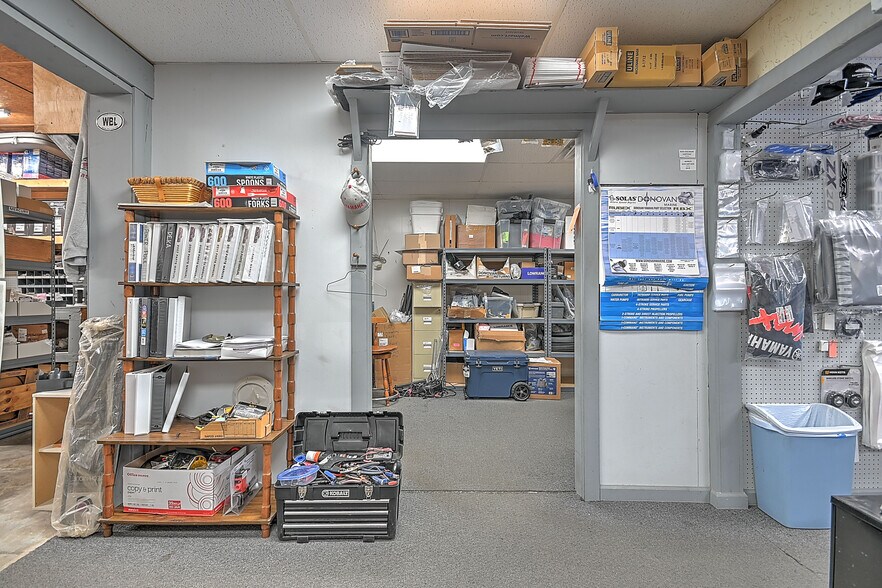 More Photos Of 2905 Cherokee Park Rd, Morristown Auto Dealership For Sale