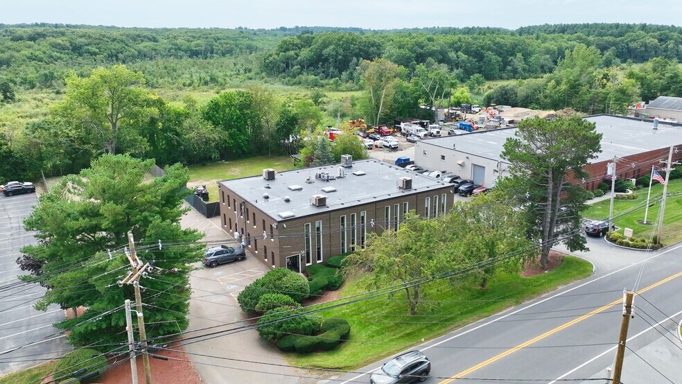 Primary Photo Of 58 Concord St, North Reading Office For Lease