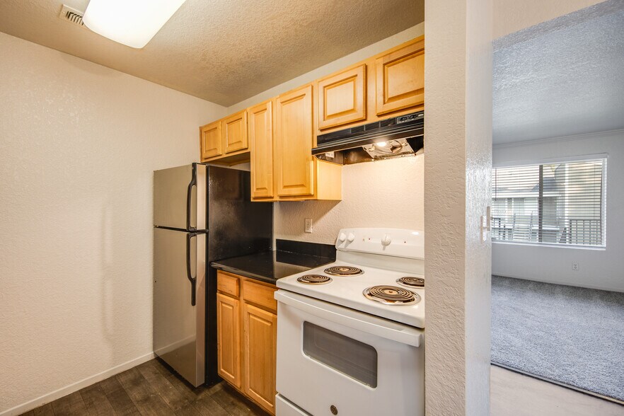 More Photos Of 2424 Winchester Dr, Lodi Apartments For Sale