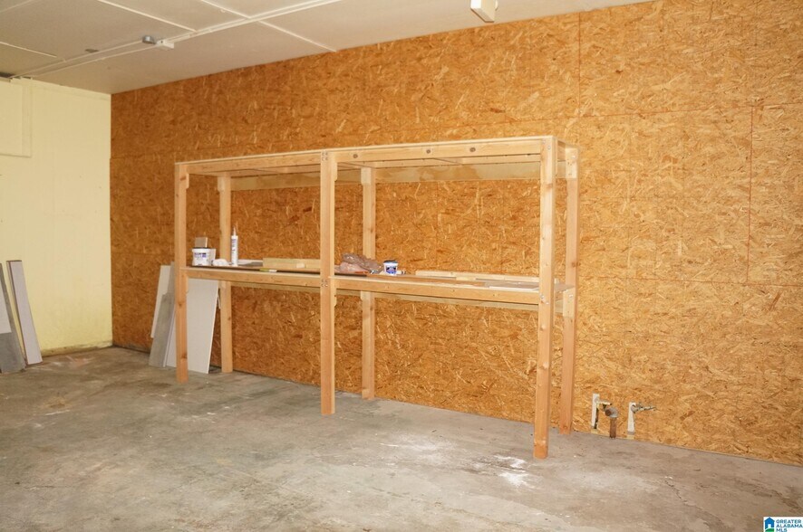 More Photos Of 103-107 N Norton Ave, Sylacauga Storefront For Sale