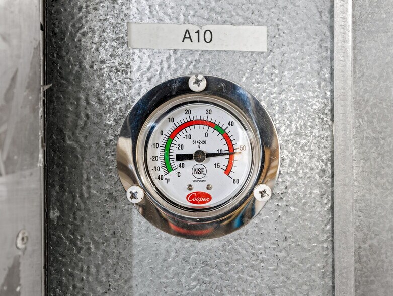 More Photos Of 4239 N 40th Ave, Phoenix Warehouse For Sale