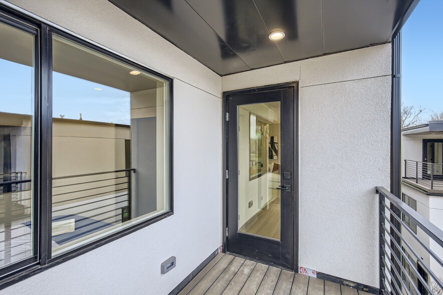 More Photos Of 2323 S High St, Denver Apartments For Sale