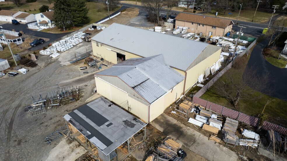 More Photos Of 732 Main St, Sewell Light Distribution For Sale